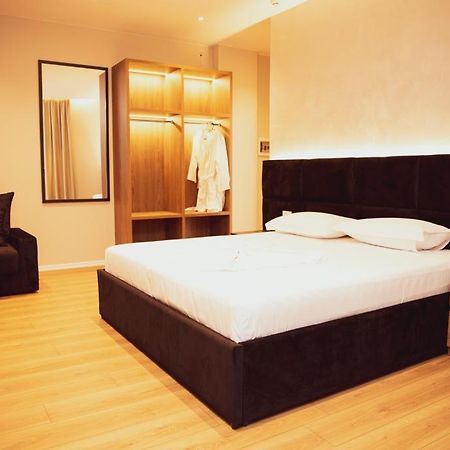 Hotel Continental Durrës Eksteriør bilde
