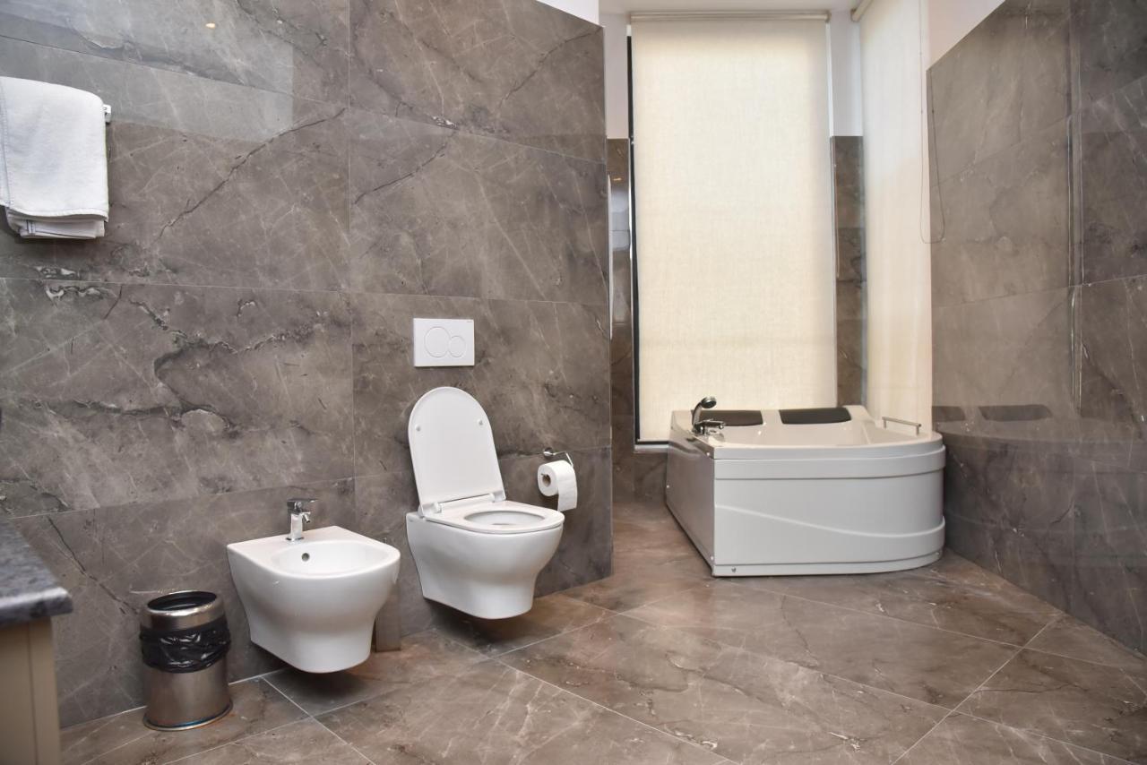 Hotel Continental Durrës Eksteriør bilde
